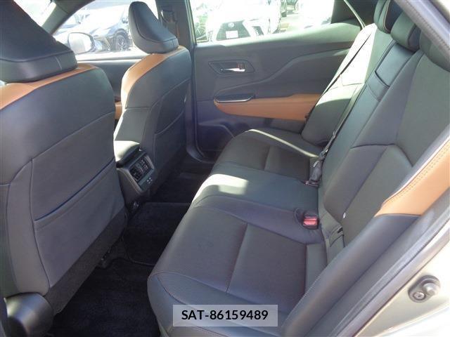 Toyota Crown Crossover 2022-12 2828284-10