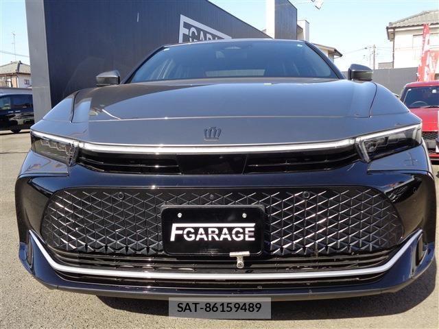 Toyota Crown Crossover 2022-12 2828284-1