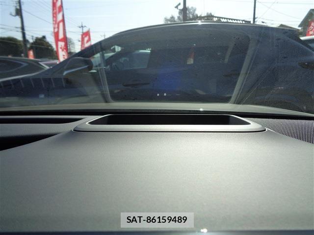 Toyota Crown Crossover 2022-12 2828284-27