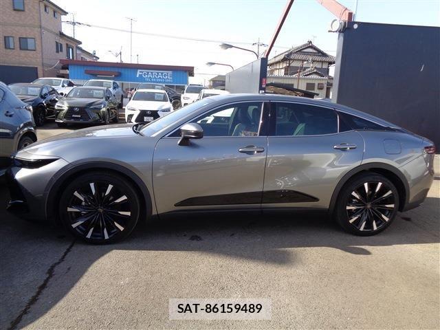 Toyota Crown Crossover 2022-12 2828284-4
