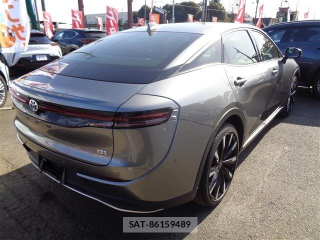 Toyota Crown Crossover 2022-12 2828284-7