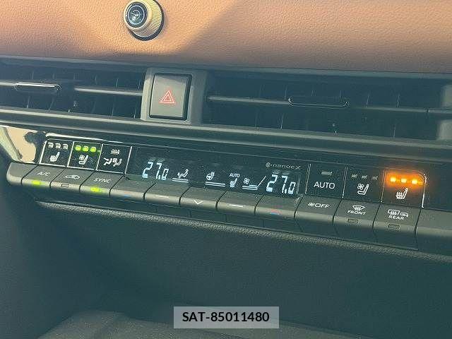 Toyota Crown Crossover 2022-12 3413903-9