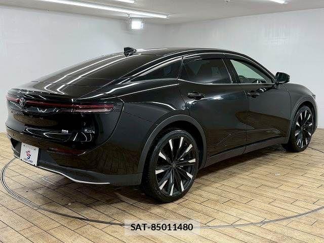 Toyota Crown Crossover 2022-12 3413903-16