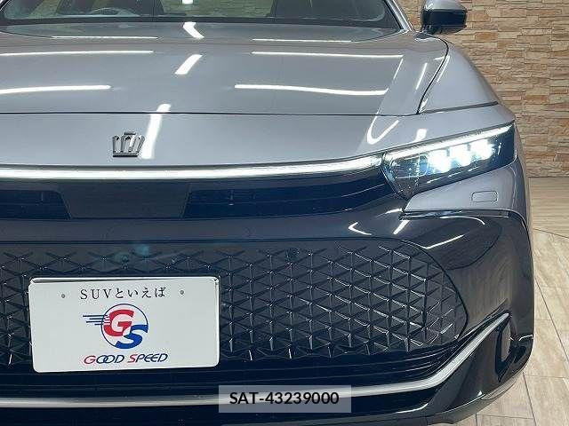 Toyota Crown Crossover 2022-10 3413908-19