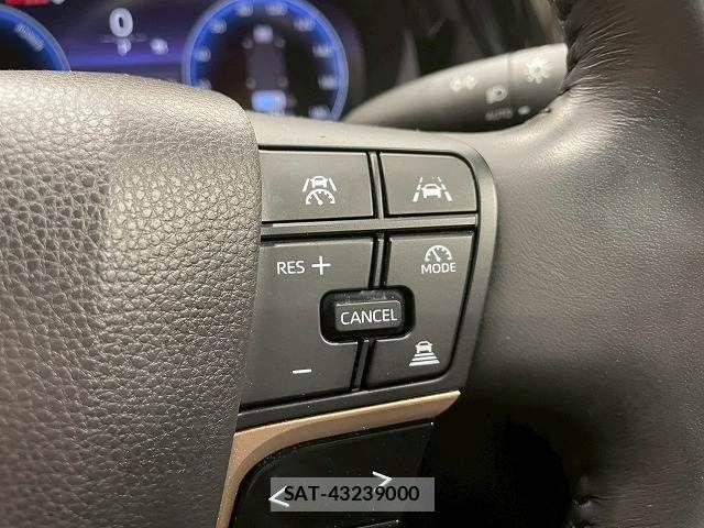 Toyota Crown Crossover 2022-10 3413908-6