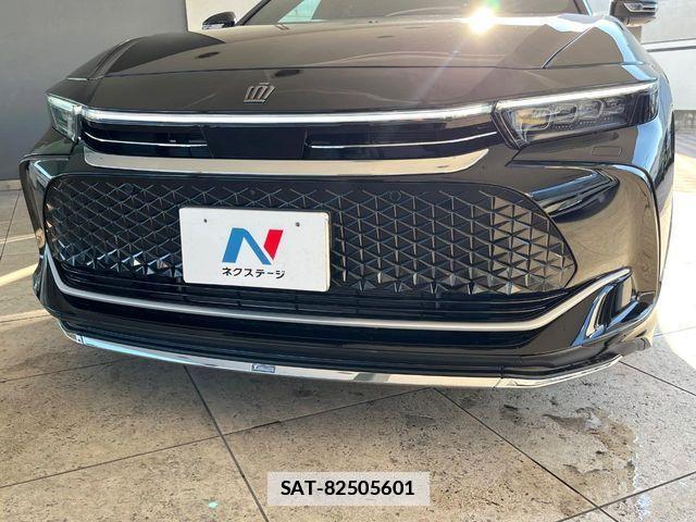 Toyota Crown Crossover 2023-10 3713723-2