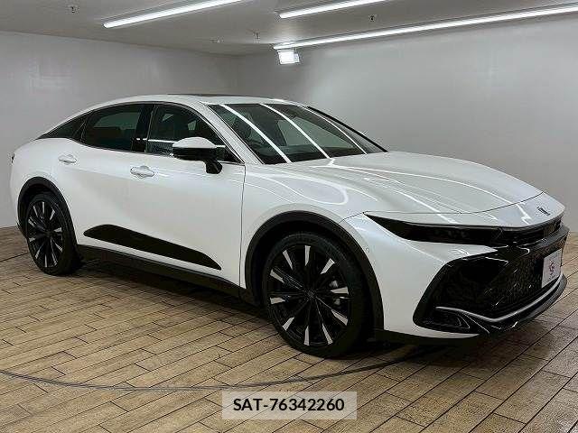 Toyota Crown Crossover 2022-12 3904510-13