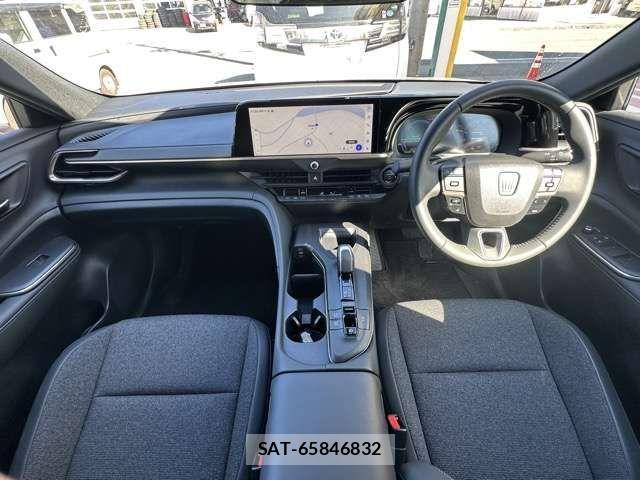 Toyota Crown Crossover 2024-04 4321977-6