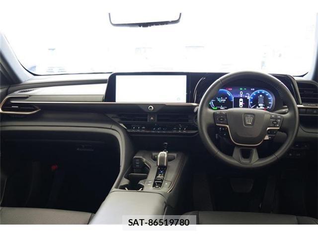 Toyota Crown Crossover 2024-05 4391959-1