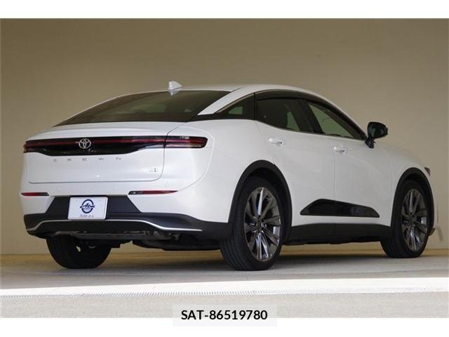 Toyota Crown Crossover 2024-05 4391959-5