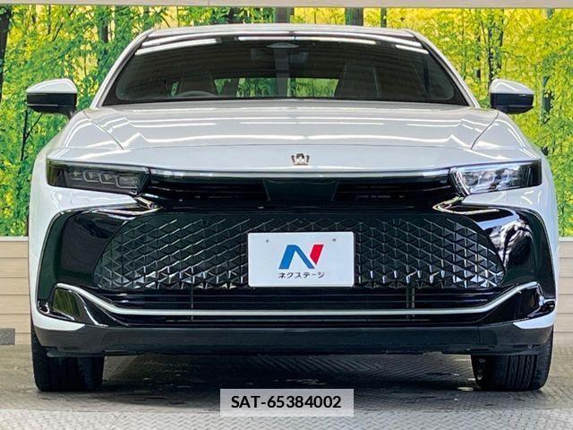 Toyota Crown Crossover 2023-10 4935683-13