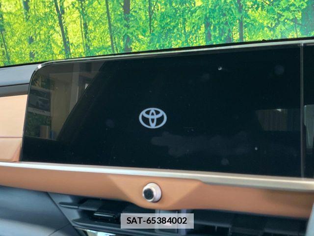 Toyota Crown Crossover 2023-10 4935683-3