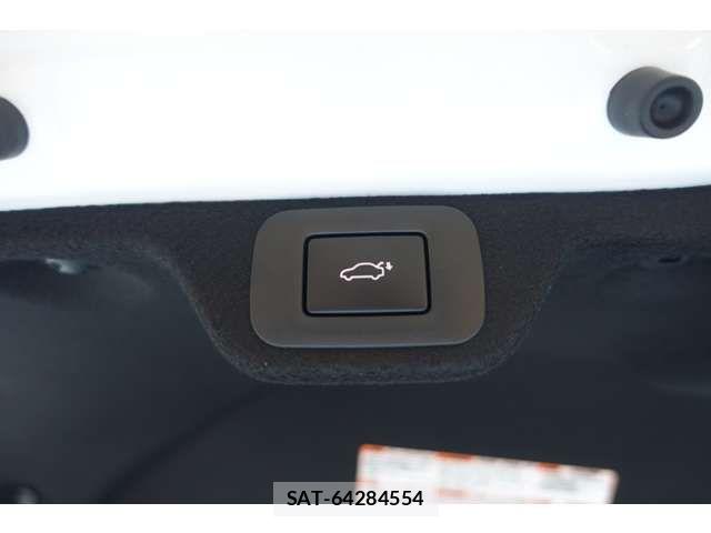 Toyota Crown Crossover 2024-04 6010510-6