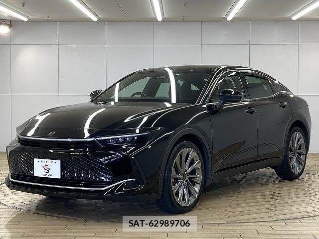 Toyota Crown Crossover 2023-04 6212886-13