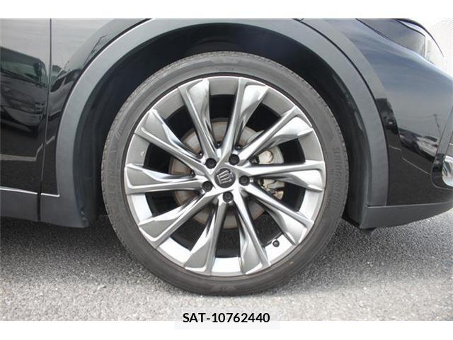 Toyota Crown Crossover 2022-12 6263600-14