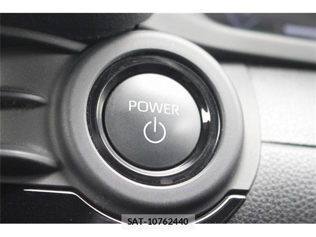 Toyota Crown Crossover 2022-12 6263600-27