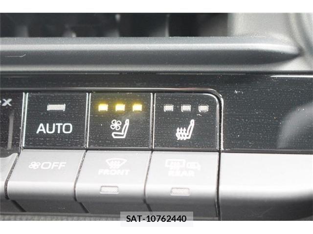 Toyota Crown Crossover 2022-12 6263600-3