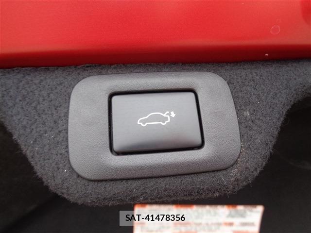 Toyota Crown Crossover 2023-11 6525845-16