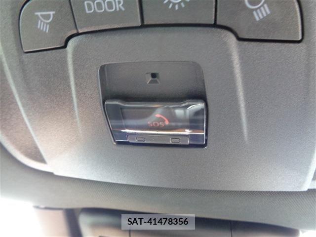Toyota Crown Crossover 2023-11 6525845-19