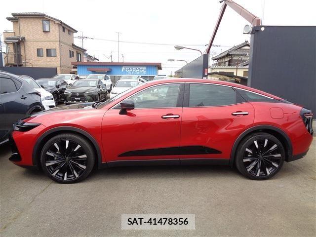 Toyota Crown Crossover 2023-11 6525845-4