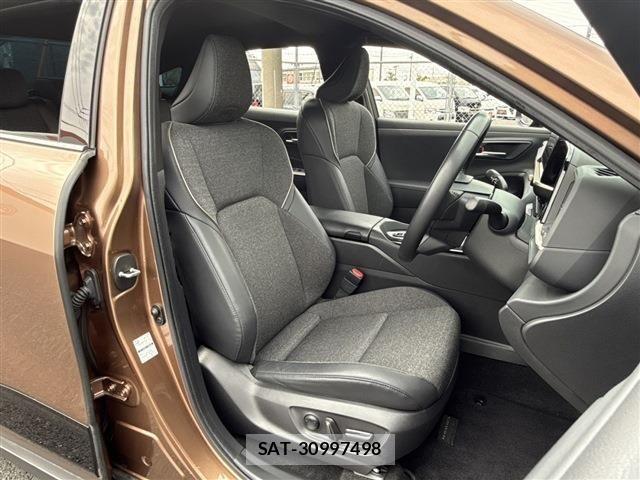 Toyota Crown Crossover 2022-12 6611190-14