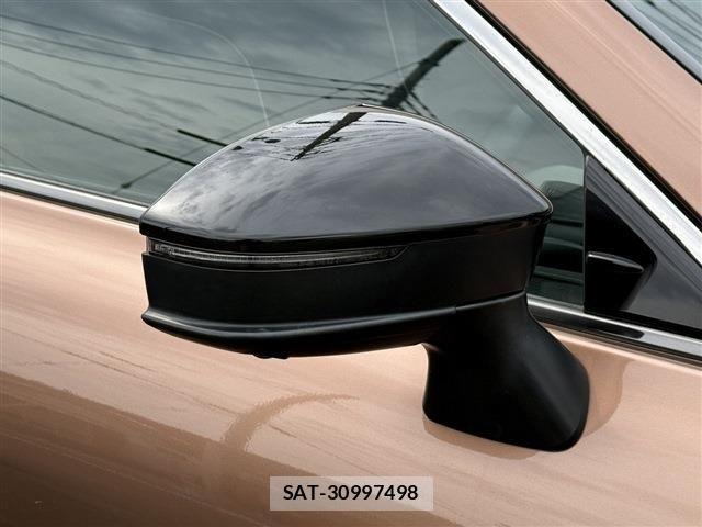 Toyota Crown Crossover 2022-12 6611190-28