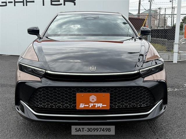 Toyota Crown Crossover 2022-12 6611190-7