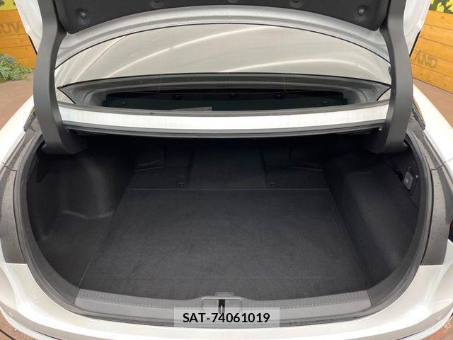Toyota Crown Crossover 2023-03 6641384-11