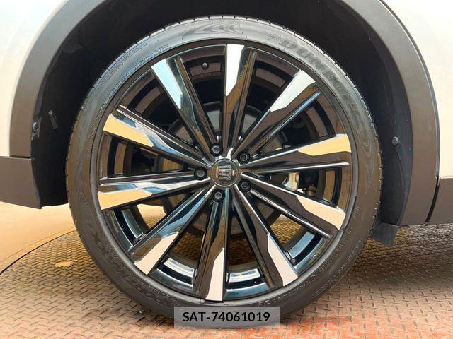 Toyota Crown Crossover 2023-03 6641384-14