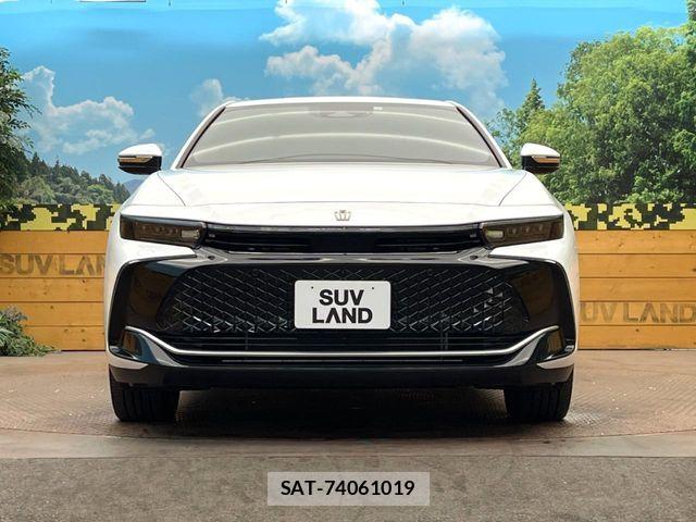 Toyota Crown Crossover 2023-03 6641384-15