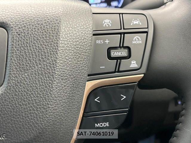 Toyota Crown Crossover 2023-03 6641384-6