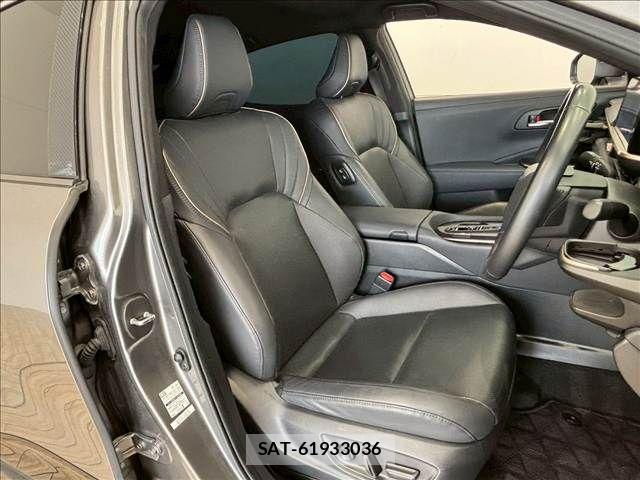 Toyota Crown Crossover 2022-09 6670951-8