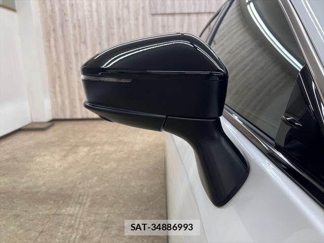 Toyota Crown Crossover 2024-07 6670952-22
