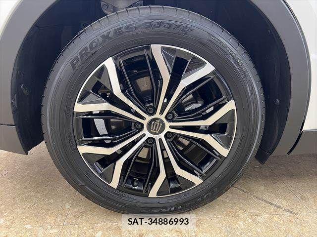 Toyota Crown Crossover 2024-07 6670952-23