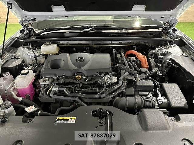 Toyota Crown Crossover 2024-04 6670948-12