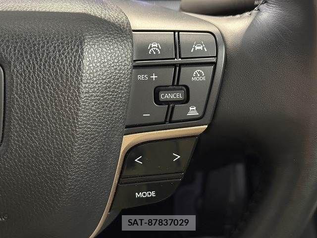 Toyota Crown Crossover 2024-04 6670948-7