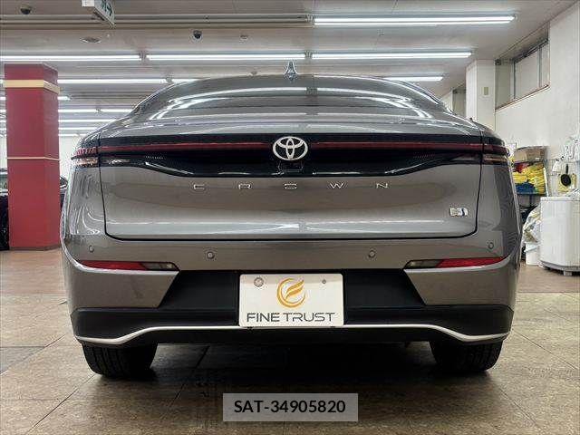 Toyota Crown Crossover 2023-02 6675466-14