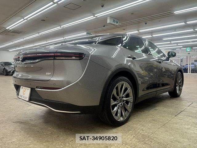 Toyota Crown Crossover 2023-02 6675466-15