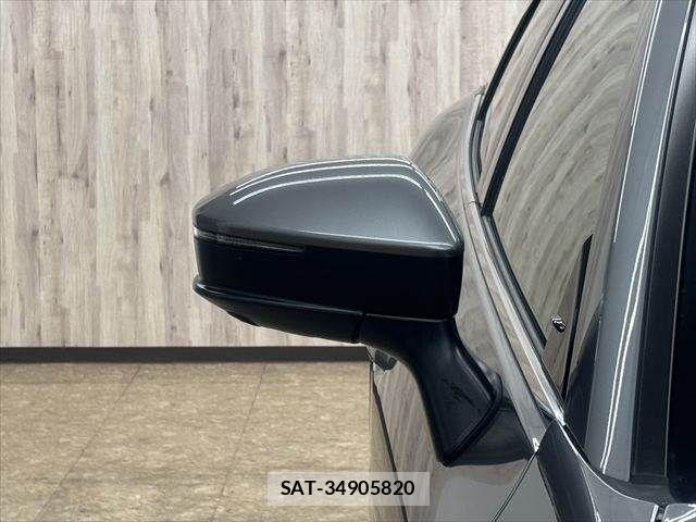 Toyota Crown Crossover 2023-02 6675466-21