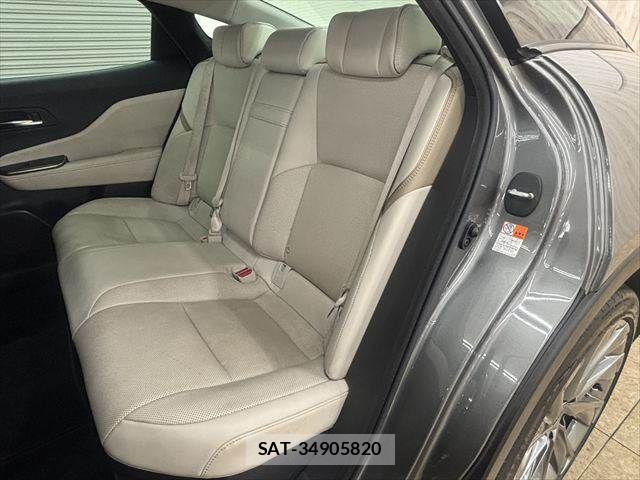 Toyota Crown Crossover 2023-02 6675466-29