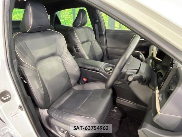 Toyota Crown Crossover 2023-03 6675467-8