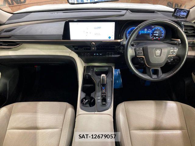 Toyota Crown Crossover 2023-03 6675464-1