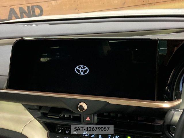 Toyota Crown Crossover 2023-03 6675464-2