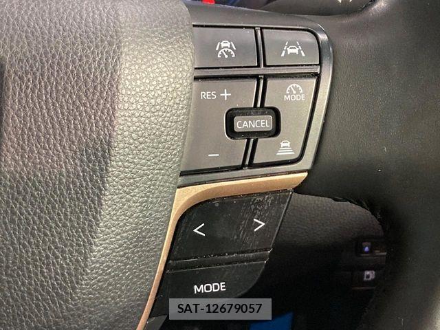 Toyota Crown Crossover 2023-03 6675464-5
