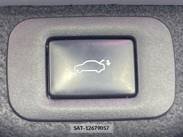 Toyota Crown Crossover 2023-03 6675464-6