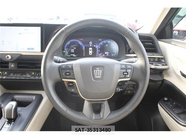 Toyota Crown Crossover 2022-11 6675462-17
