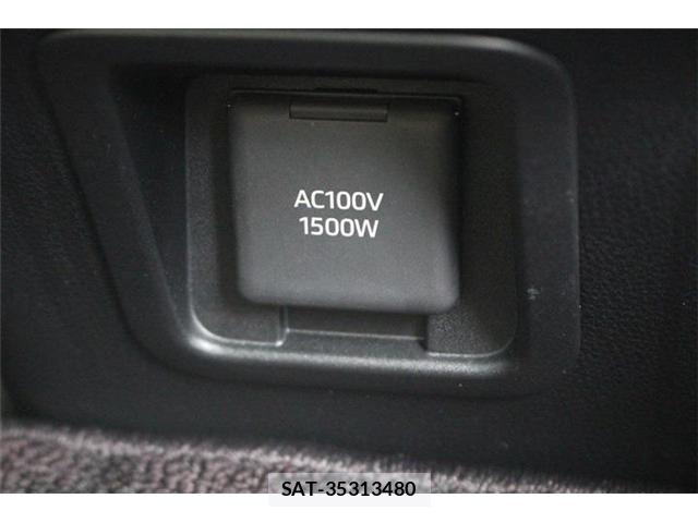 Toyota Crown Crossover 2022-11 6675462-24