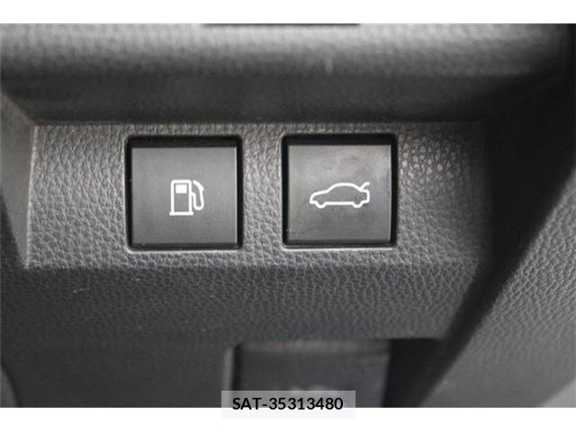 Toyota Crown Crossover 2022-11 6675462-25