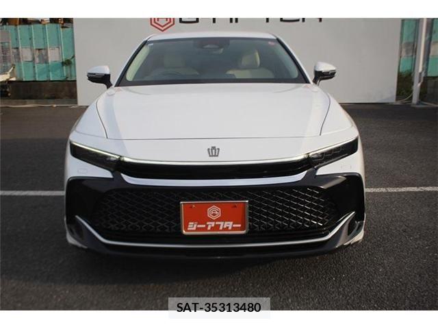Toyota Crown Crossover 2022-11 6675462-7