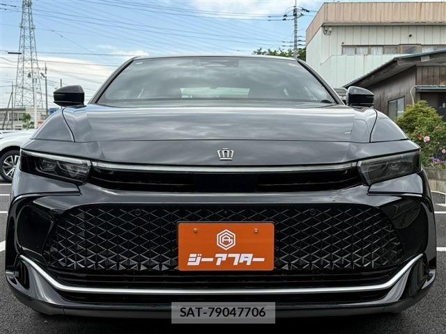 Toyota Crown Crossover 2022-12 6682618-7